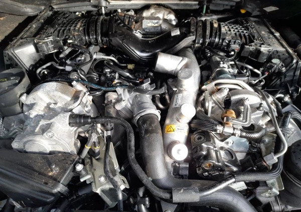 Mercedes-Benz ML cena 27900 przebieg: 98450, rok produkcji 2014 z Giżycko małe 466
